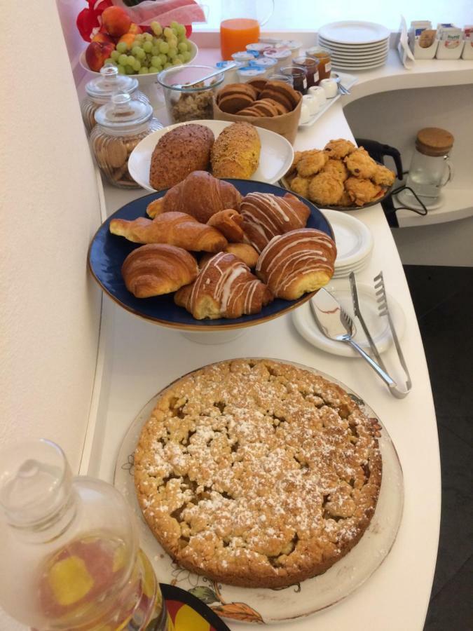 B&B Via Roma 25 Arezzo Eksteriør bilde